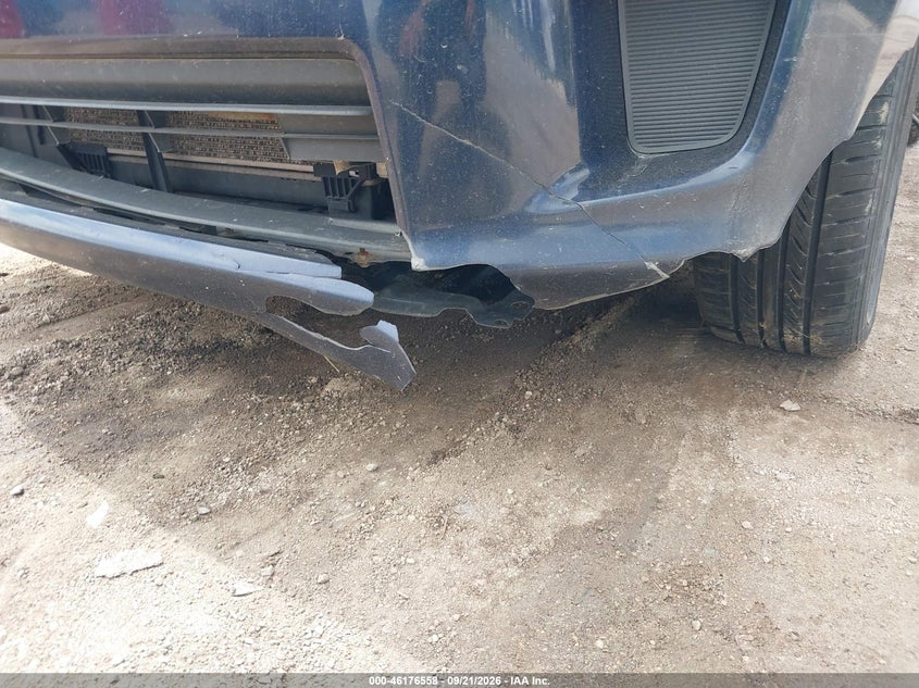 2011 SCION XD · Фото 12