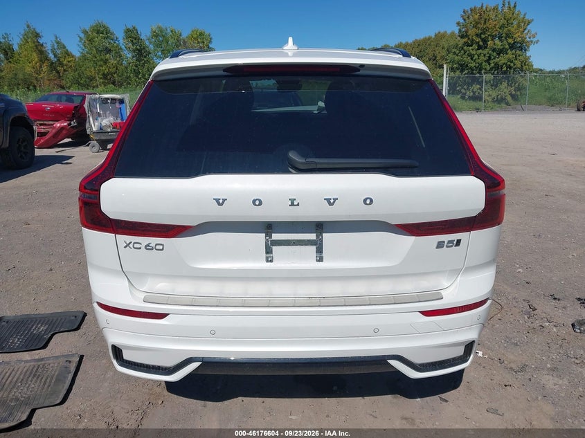 2026 VOLVO XC60 B5 ULTRA · Фото 16