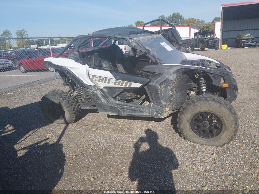 CAN-AM MAVERICK X3 2023