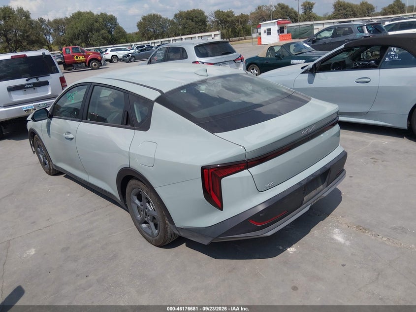Vin: 3kpft4de1te314590, lot: 46676541, kia k4 lxs 20263