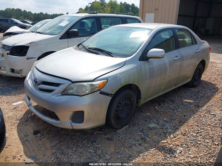 Vin: 2t1bu4eexbc574025, lot: 46676622, toyota corolla le 20112