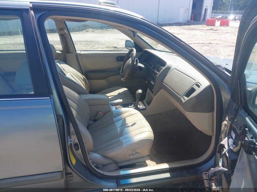 1998 TOYOTA AVALON auction photo 5