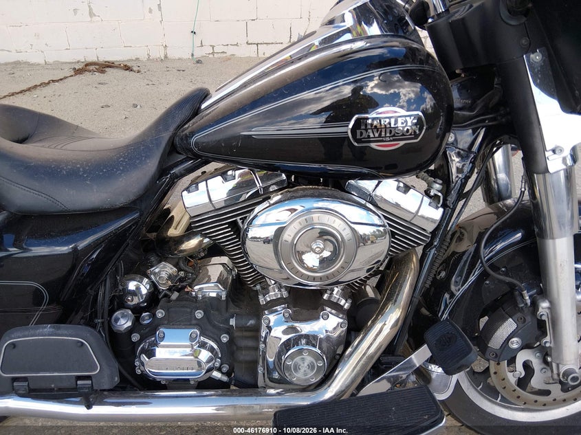 HARLEY-DAVIDSON FLHTCUI 2008