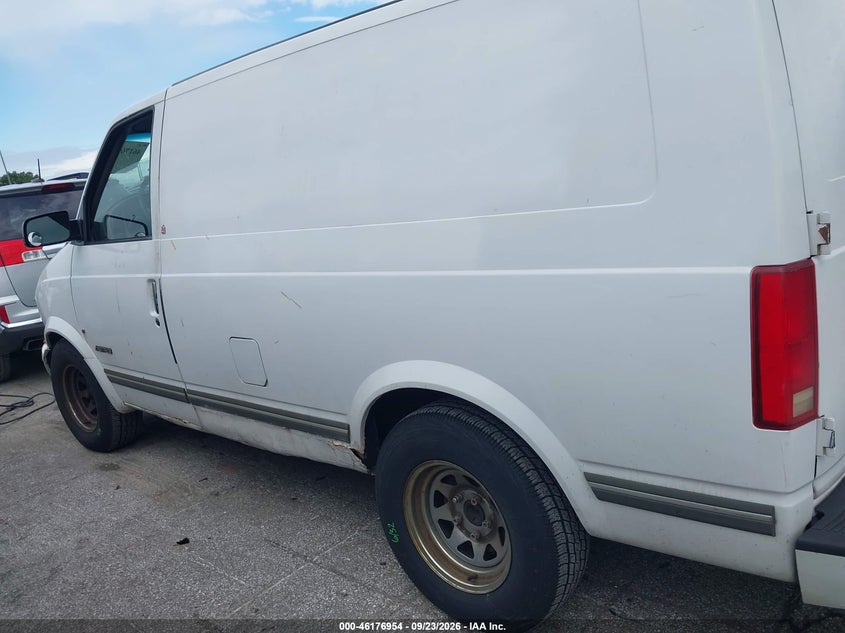 CHEVROLET ASTRO 1998 VIN 1GCDM19W3WB158106