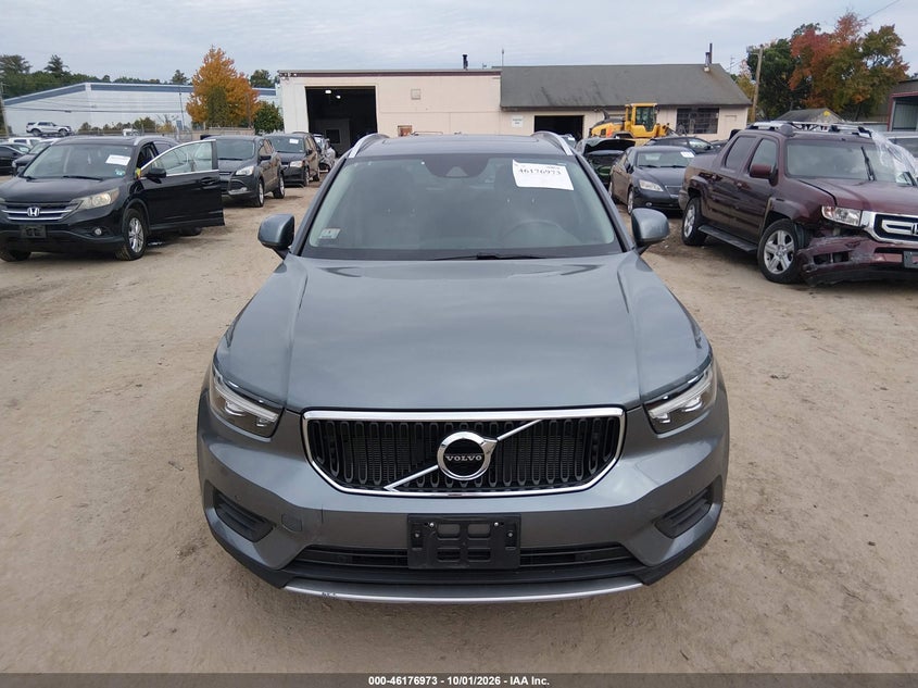 VOLVO XC40 2019 VIN YV4162UKXK2139146