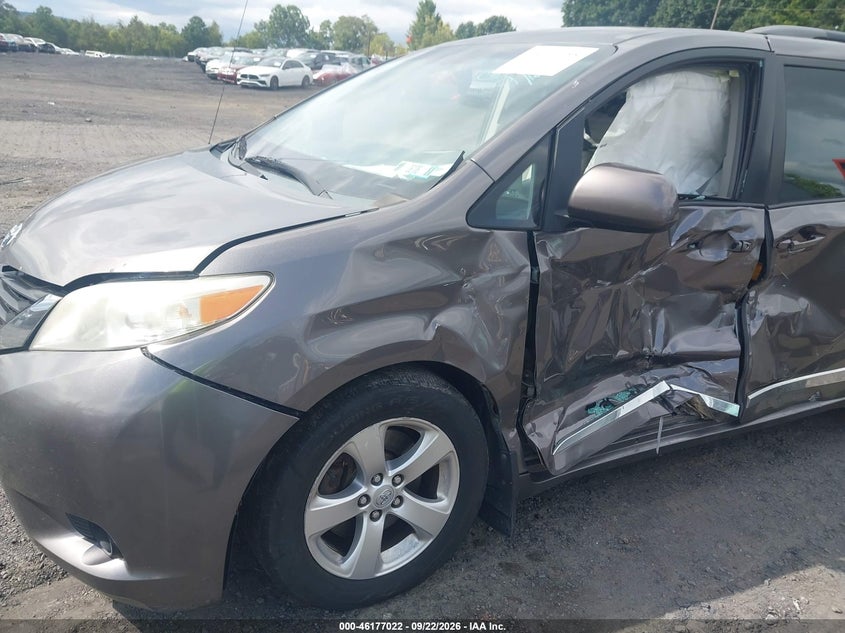 TOYOTA SIENNA 2014 VIN 5TDKK3DC4ES484171