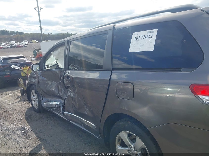 TOYOTA SIENNA 2014 VIN 5TDKK3DC4ES484171