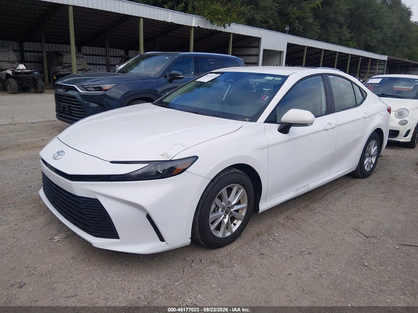 2025 Toyota Camry, Град, IAAI, VIN 4T1DAACK2SU131729 — фото 2