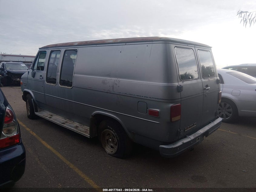 CHEVROLET VAN 1986 VIN 1GCEG25H5G7101435