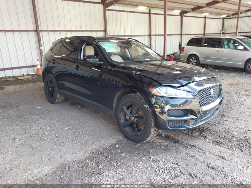 JAGUAR F-PACE - zdjęcie 1