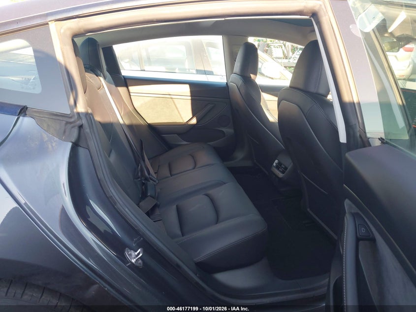 2023 TESLA MODEL 3 PERFORMANCE DUAL MOTOR ALL-WHEEL DRIVE · Фото 8