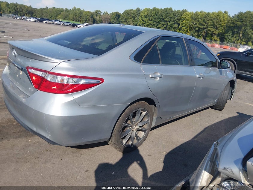 TOYOTA CAMRY - zdjęcie 4