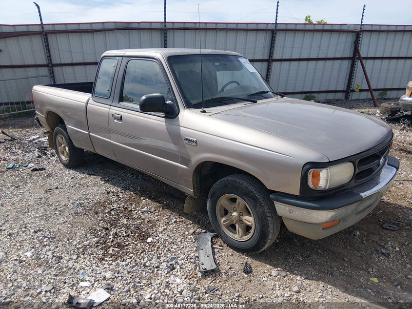 1996 Mazda B3000 Cab Plus, Front, IAAI, VIN 4F4CR16U2TTM12272