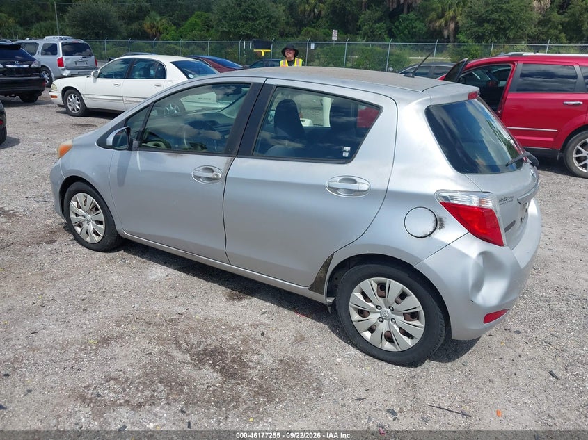 Vin: jtdktud30dd561664, lot: 46677115, toyota yaris le 20133