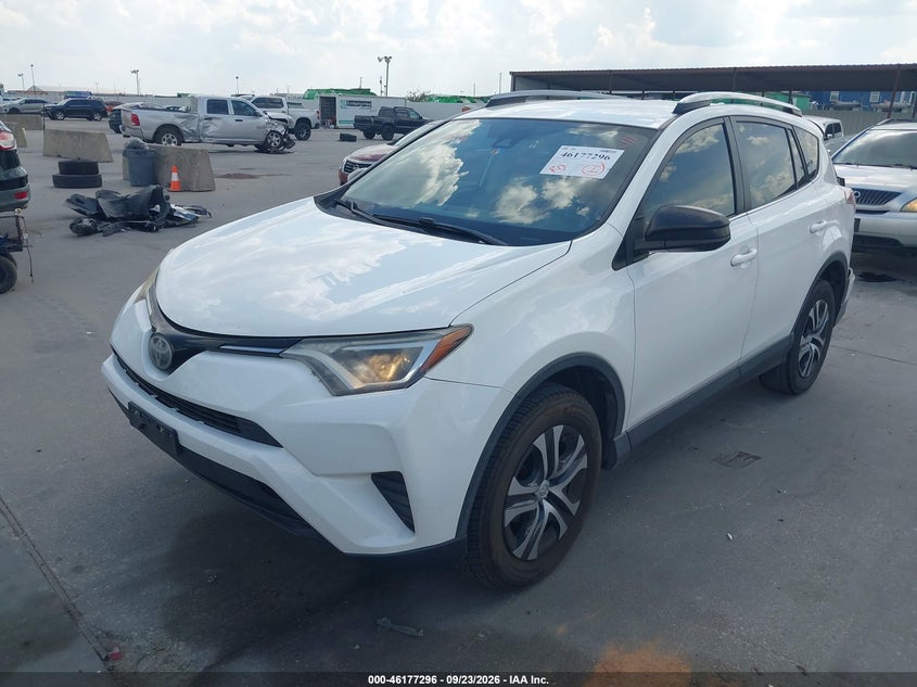 Vin: jtmzfrev9hj131013, lot: 46677156, toyota rav4 le 20172