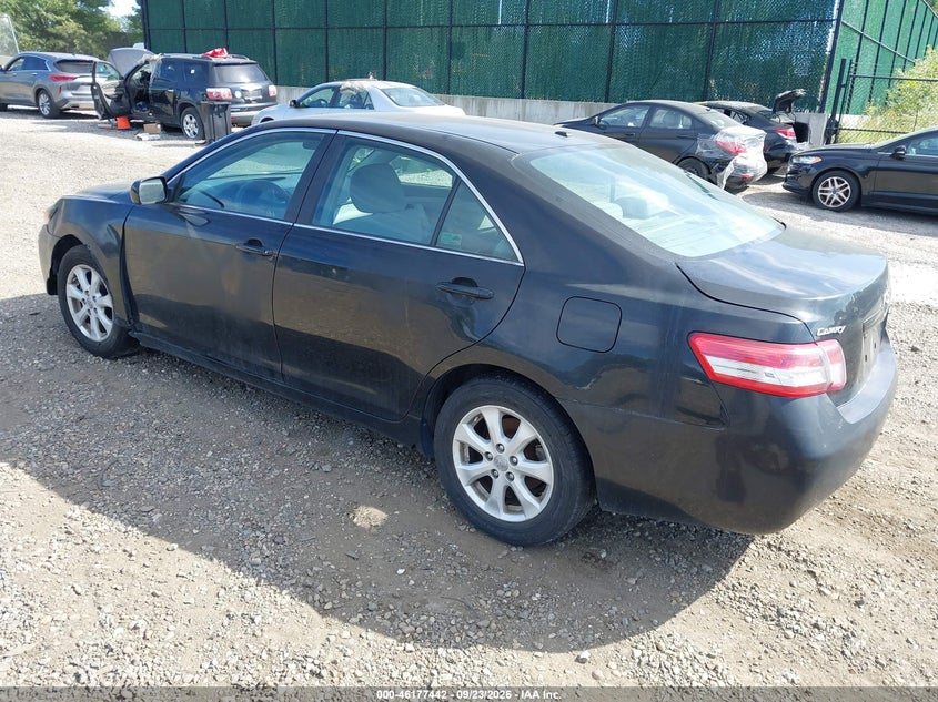 Vin: 4t1bf3ek2bu139931, lot: 46677302, toyota camry le 20113