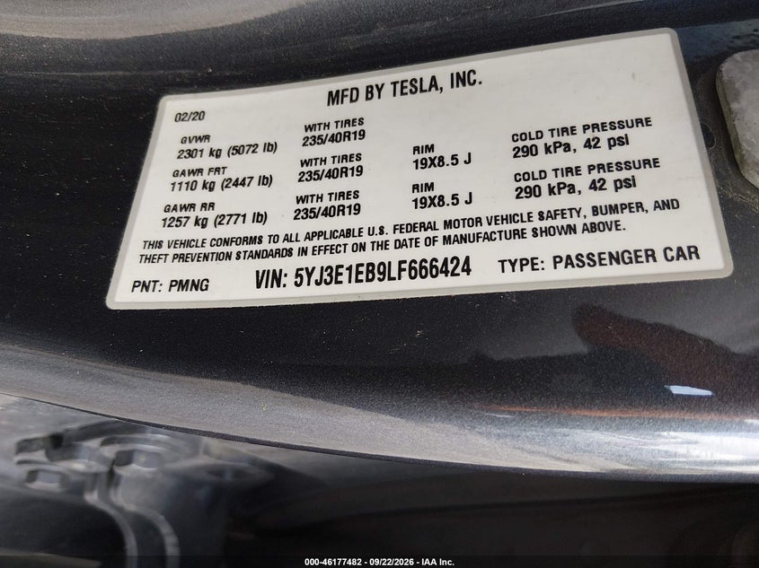 TESLA MODEL 3 - zdjęcie 9