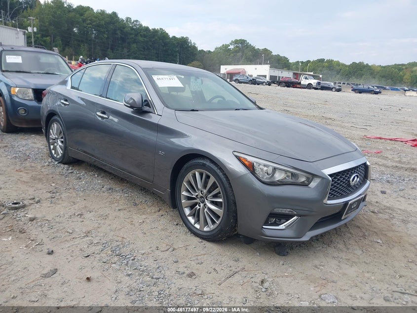 Vin: jn1ev7ar5jm432724, lot: 46677357, infiniti q50 3.0t luxe 2018 img_1