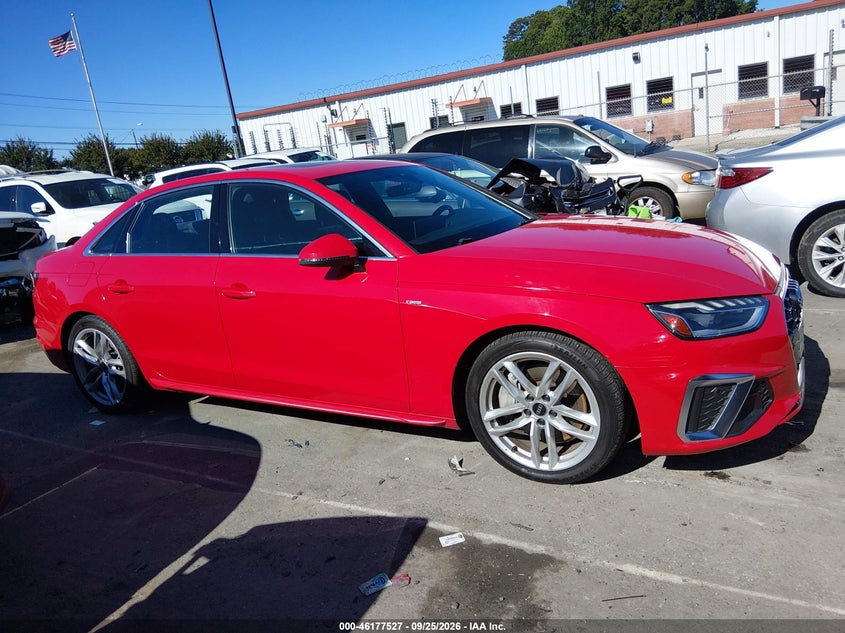 AUDI A4 - zdjęcie 13