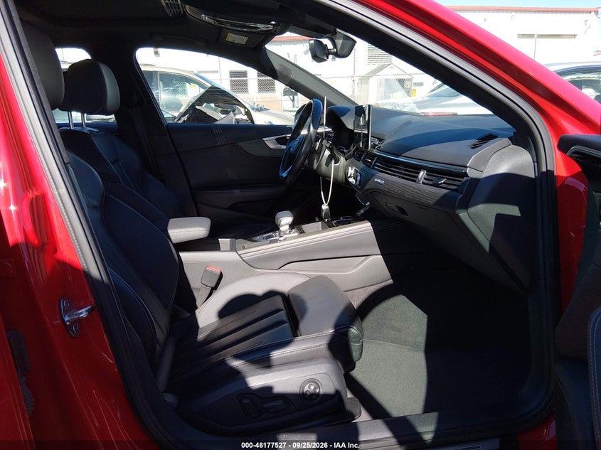 AUDI A4 - zdjęcie 5