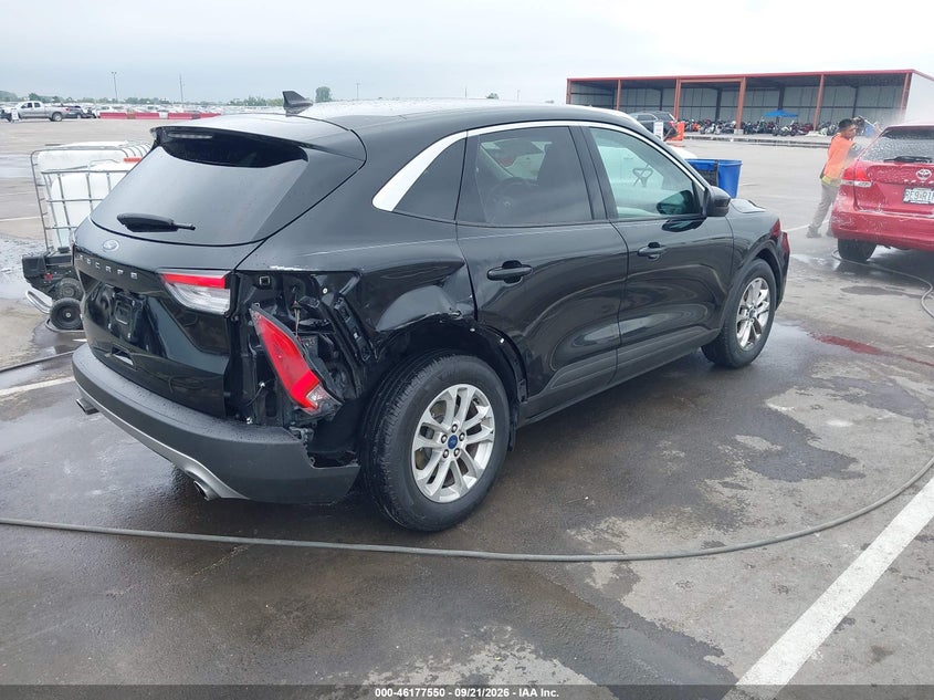 Vin: 1fmcu0g68mua95512, lot: 46677410, ford escape se 20214