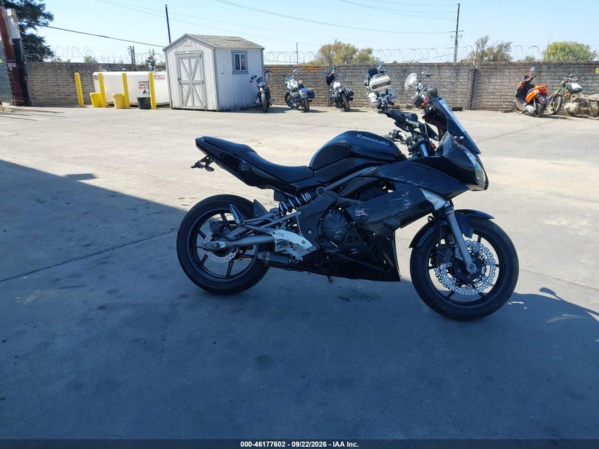 KAWASAKI EX650 2009