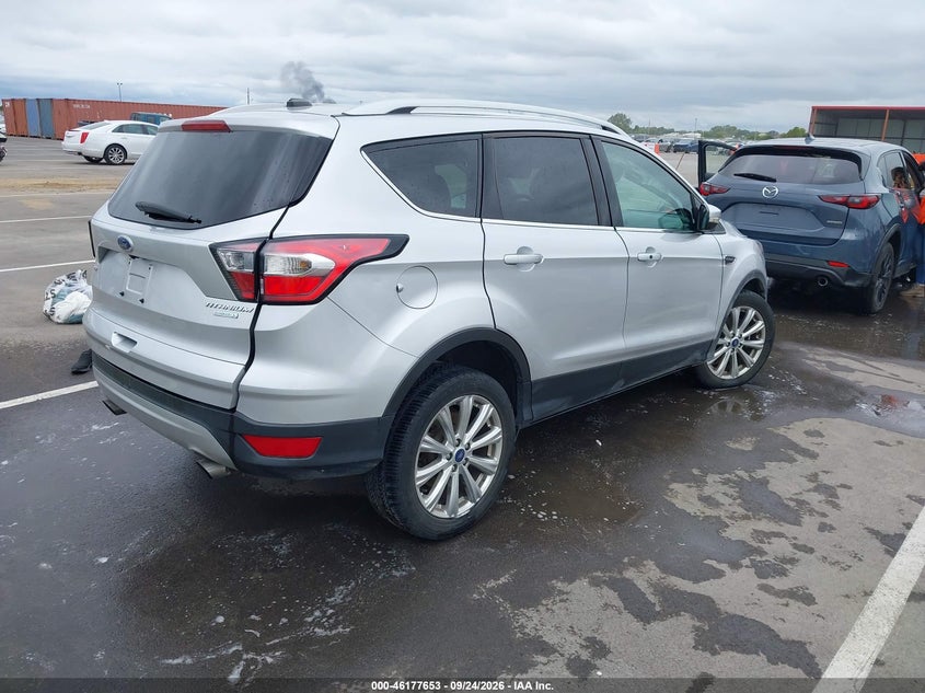 Vin: 1fmcu0j95hue53075, lot: 46677513, ford escape titanium 20174