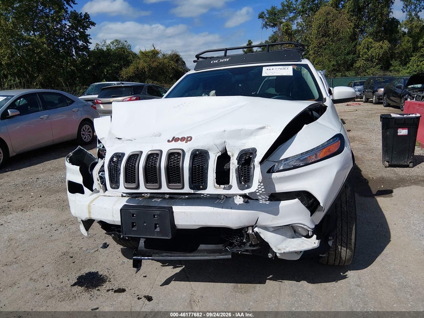 2016 JEEP CHEROKEE 75TH ANNIVERSARY · Фото 13