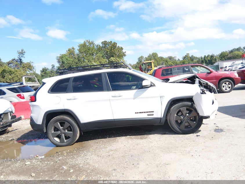 2016 JEEP CHEROKEE 75TH ANNIVERSARY · Фото 14