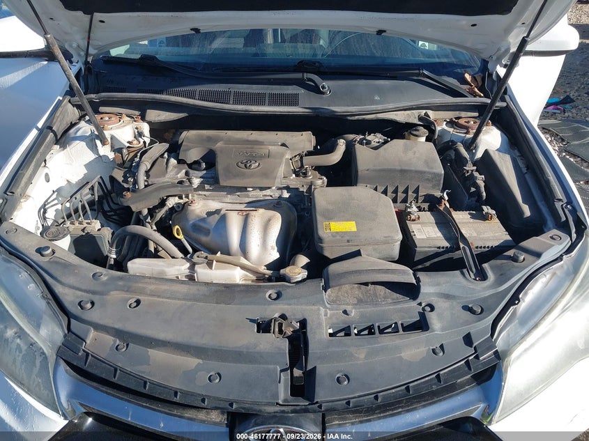 TOYOTA CAMRY - zdjęcie 10