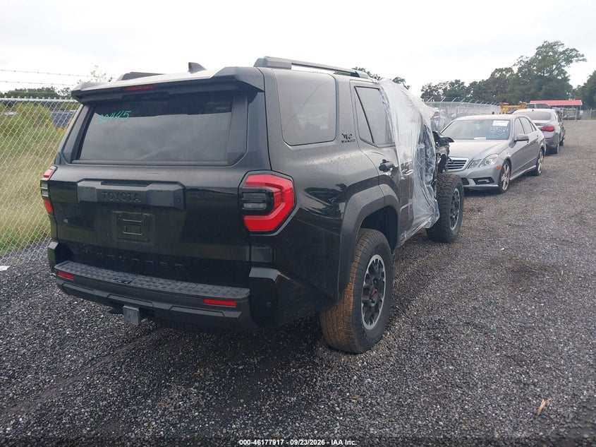 Vin: jteva5br7s5003863, lot: 46677777, toyota 4runner trd off road premium 20254