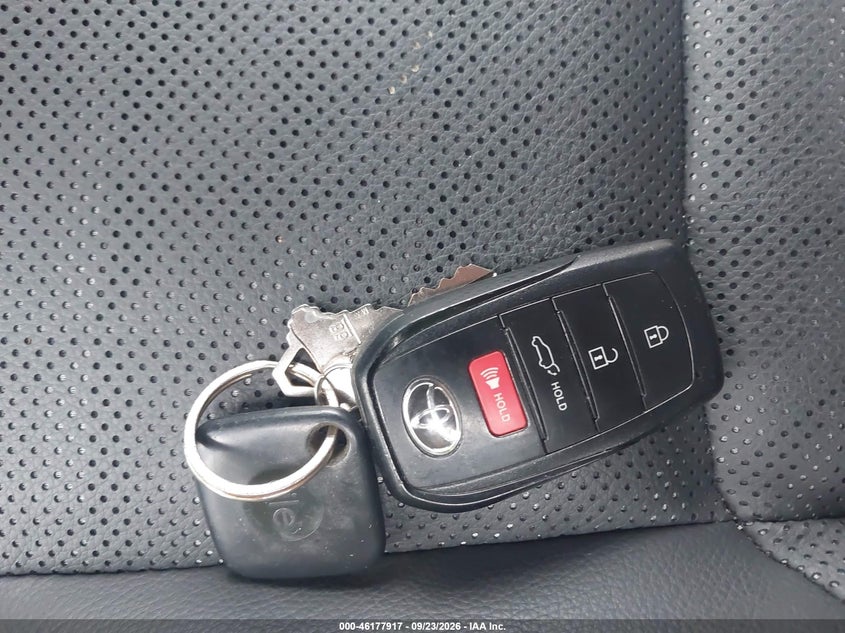 TOYOTA 4RUNNER - zdjęcie 11