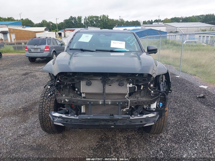 TOYOTA 4RUNNER - zdjęcie 12