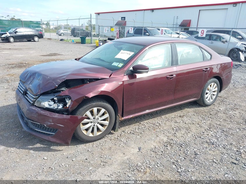 2014 Volkswagen Passat, Удар спереду, IAAI, VIN 1VWAT7A31EC091943 — фото 2