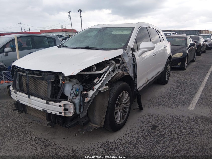 CADILLAC XT5 - zdjęcie 2