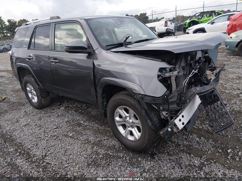 Vin: jtemu5jr2p6093431, lot: 46677872, toyota 4runner sr5 2023 img_1