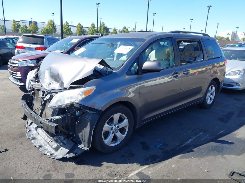 Vin: 5tdkk3dc8es471097, lot: 46677888, toyota sienna le v6 8 passenger 20142