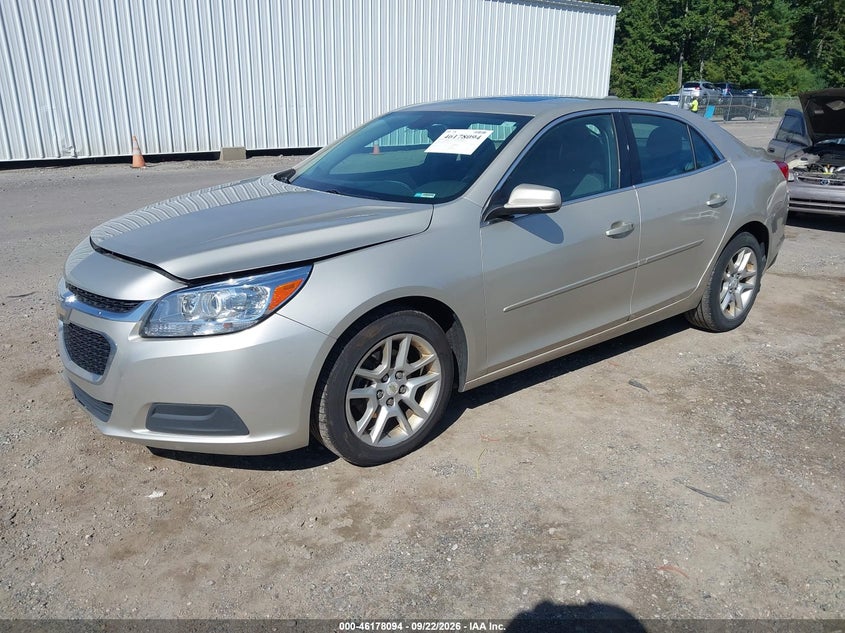 2016 Chevrolet Malibu, Normal Wear & Tear, IAAI, VIN 1G11C5SA8GF136634 — photo 2