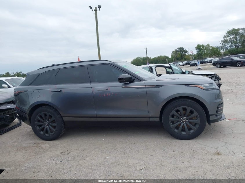 LAND ROVER RANGE ROVER VELAR - zdjęcie 13