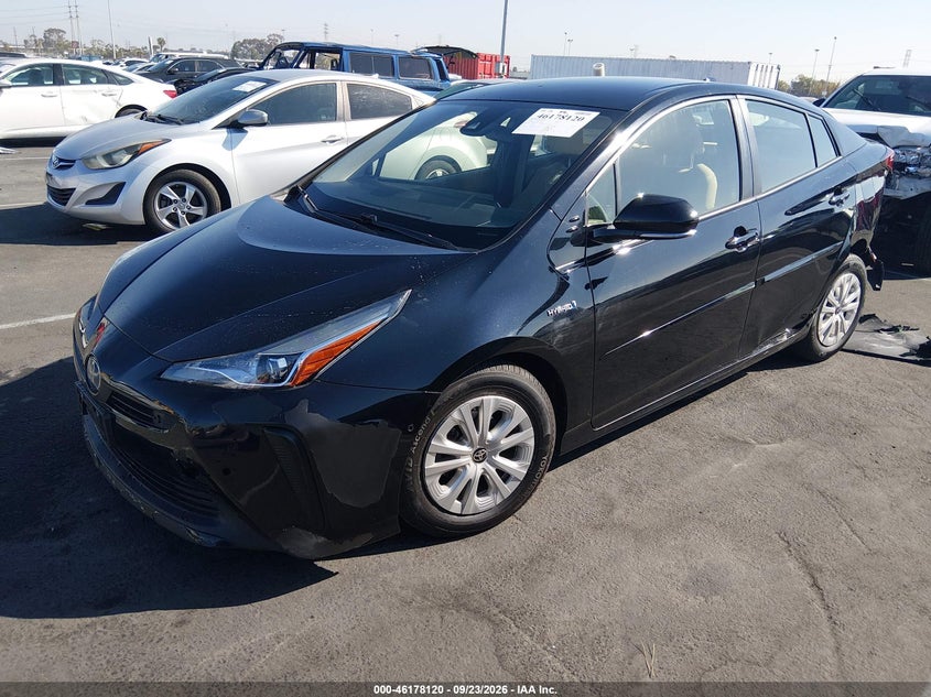 Vin: jtdkarfu6l3121185, lot: 46677980, toyota prius le 20202