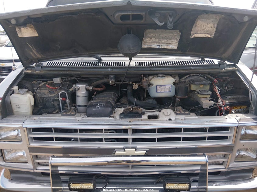 CHEVROLET G20 1989 VIN 1GBEG25K4K7133298