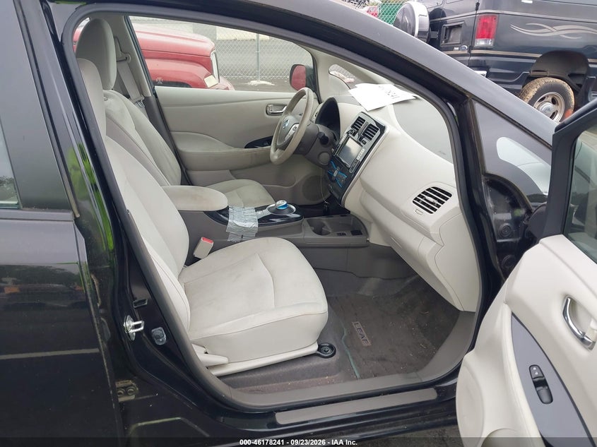 NISSAN LEAF 2012 VIN JN1AZ0CP2CT018346