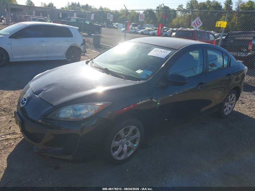 Vin: jm1bl1upxd1833673, lot: 46678173, mazda mazda3 i sport 20132