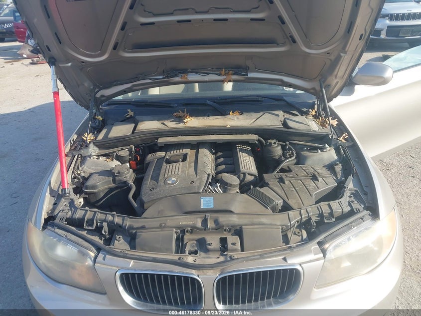 BMW 128I 2010 VIN WBAUP7C53AVK77420