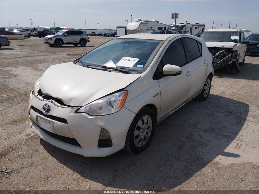 Vin: jtdkdtb34e1571532, lot: 46678237, toyota prius c two 20142