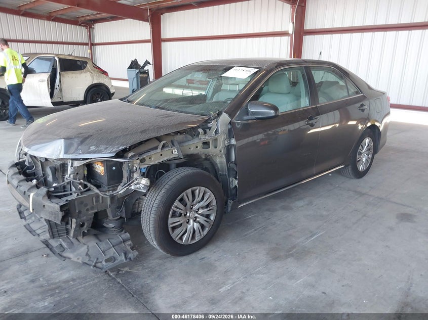 Vin: 4t4bf1fk8dr322424, lot: 46678267, toyota camry le 20132