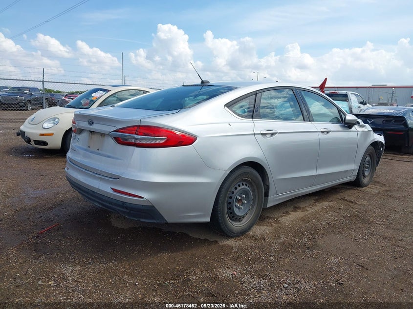 Vin: 3fa6p0g71kr170496, lot: 46678322, ford fusion s 20194