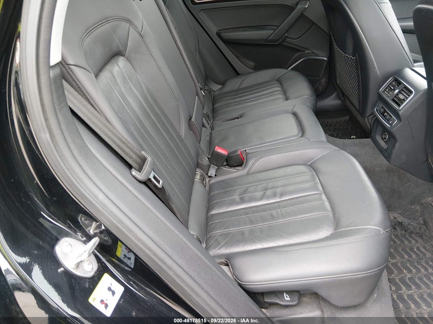 AUDI Q5 - zdjęcie 8