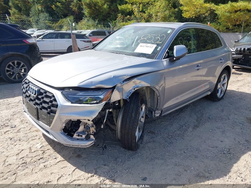 AUDI Q5 - zdjęcie 2