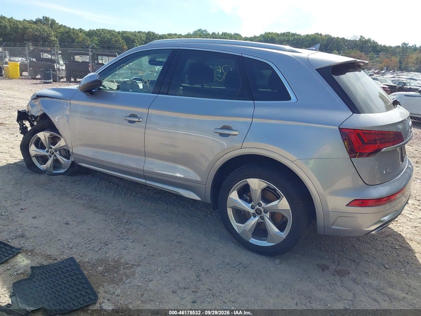 AUDI Q5 - zdjęcie 3